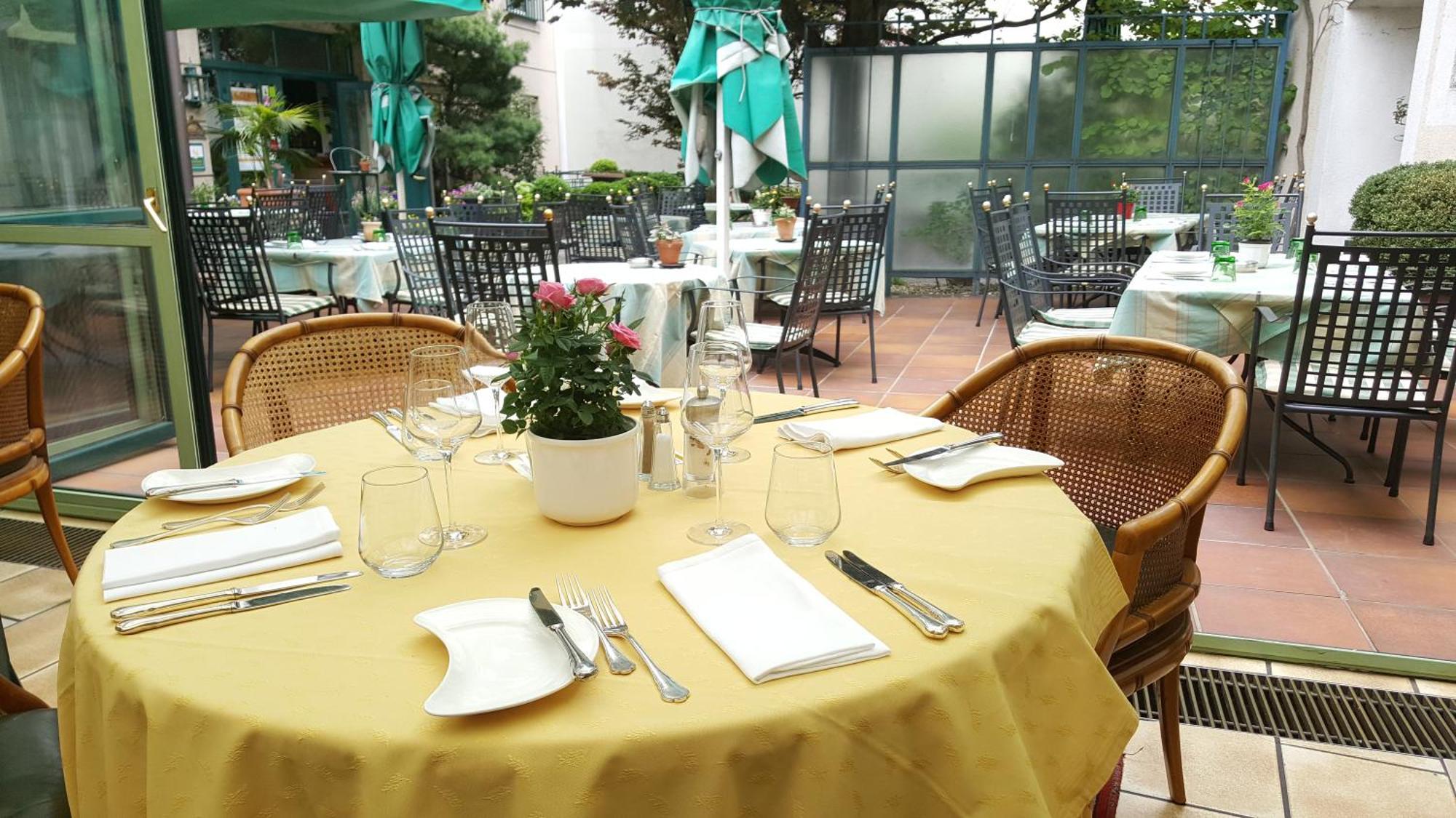 Landhotel Jagdhof 건트램스돌프 외부 사진